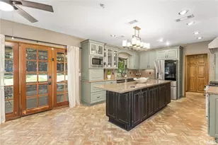 13515 Oak Mountain, Yucaipa, CA 92399 - Photo 23
