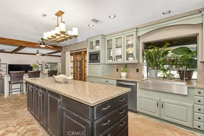 13515 Oak Mountain, Yucaipa, CA 92399 - Photo 25