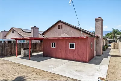 14349 Chesebro Court, Fontana, CA 92335 - Photo 35