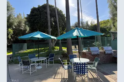 576 N Bellflower, Long Beach, CA 90814 - Photo 11