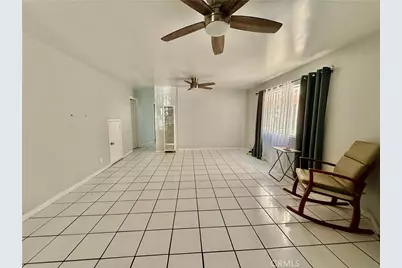 8906 Elm, Los Angeles, CA 90002 - Photo 19