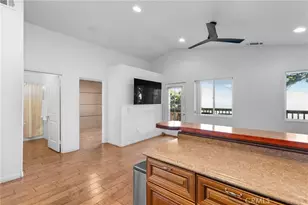 23377 Crestview, Crestline, CA 92325 - Photo 33