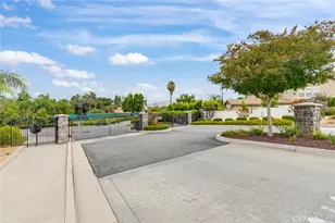 1261 Pamplona Dr, Riverside, CA 92508 - Photo 3