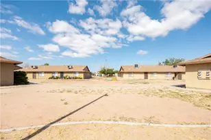 11200 Chamberlaine, Adelanto, CA 92301 - Photo 5