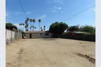 925 Navajo Road, Perris, CA 92570 - Photo 15