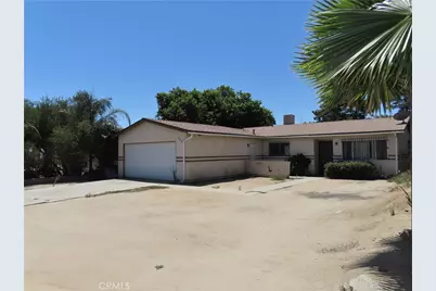 925 Navajo Road, Perris, CA 92570 - Photo 3