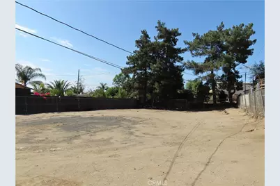 925 Navajo Road, Perris, CA 92570 - Photo 11