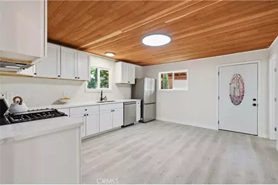 23388 Knapps Cutoff, Crestline, CA 92325 - Photo 3