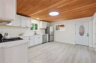 23388 Knapps Cutoff, Crestline, CA 92325 - Photo 3