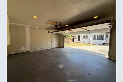 1238 W 55th, Los Angeles, CA 90037 - Photo 11