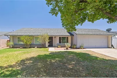1922 S Cordova Avenue, Colton, CA 92324 - Photo 1