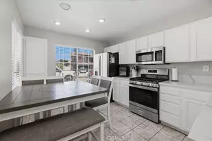 1327 Carriage Ln, Perris, CA 92571 - Photo 9
