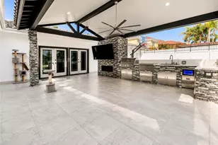 8346 Lexington, Downey, CA 90241 - Photo 13