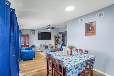18025 Juniper Street, Hesperia, CA 92345 - Photo 11