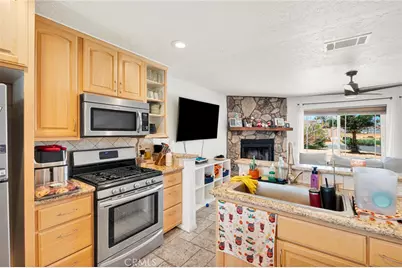 26681 Topsail Lane, Helendale, CA 92342 - Photo 17