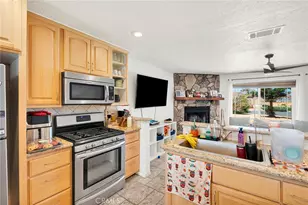 26681 Topsail Ln, Helendale, CA 92342 - Photo 17