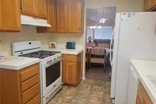 21540 Foxwood Ct, Perris, CA 92570 - Photo 5