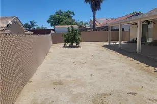 21540 Foxwood Ct, Perris, CA 92570 - Photo 27