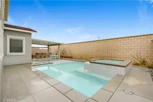 15740 Parry Peak Dr, Fontana, CA 92336 - Photo 13