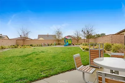 15740 Parry Peak Drive, Fontana, CA 92336 - Photo 15
