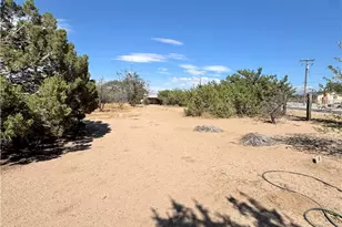 15872 Muscatel, Hesperia, CA 92345 - Photo 31
