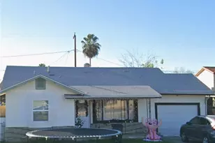 415 S Harvard St, Hemet, CA 92543 - Photo 1