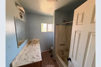 7121 Vine, Highland, CA 92346 - Photo 9