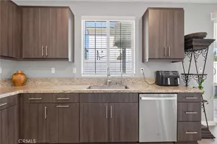 590 Colorado Dr, Rialto, CA 92377 - Photo 17