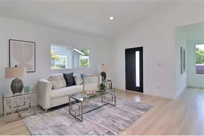 2015 W 42nd Place, Los Angeles, CA 90062 - Photo 5