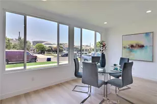 2015 W 42nd Pl, Los Angeles, CA 90062 - Photo 7