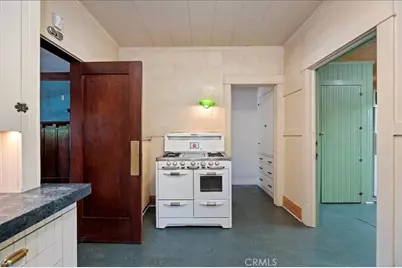 165 E Columbia Avenue, Pomona, CA 91767 - Photo 17