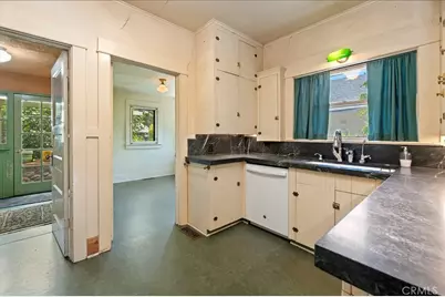 165 E Columbia Avenue, Pomona, CA 91767 - Photo 13