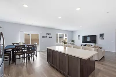 15727 Akron, Victorville, CA 92394 - Photo 17