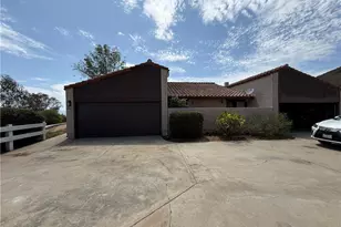 2055 Earl Glen, Escondido, CA 92026 - Photo 3