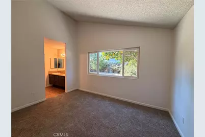 20307 Elkwood, Los Angeles, CA 91306 - Photo 7