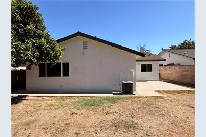 20307 Elkwood, Los Angeles, CA 91306 - Photo 13