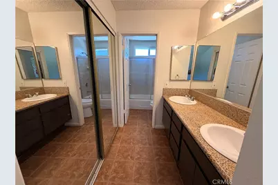 20307 Elkwood, Los Angeles, CA 91306 - Photo 9