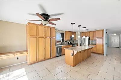 16135 Grande Isla, Moreno Valley, CA 92551 - Photo 13