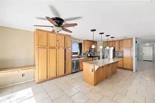 16135 Grande Isla, Moreno Valley, CA 92551 - Photo 13