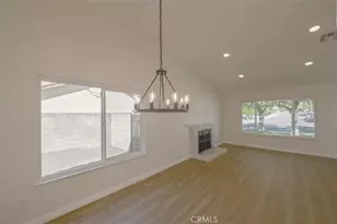 211 W Columbine Ave, Rialto, CA 92377 - Photo 15