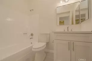 211 W Columbine Ave, Rialto, CA 92377 - Photo 27