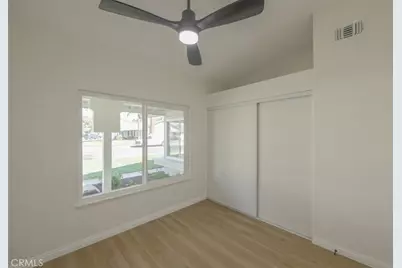 211 W Columbine Avenue, Rialto, CA 92377 - Photo 27