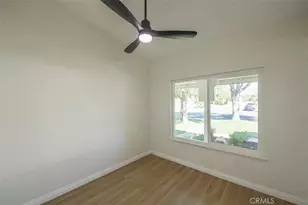 211 W Columbine Ave, Rialto, CA 92377 - Photo 29
