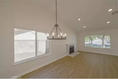 211 W Columbine Avenue, Rialto, CA 92377 - Photo 7