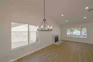 211 W Columbine Ave, Rialto, CA 92377 - Photo 7