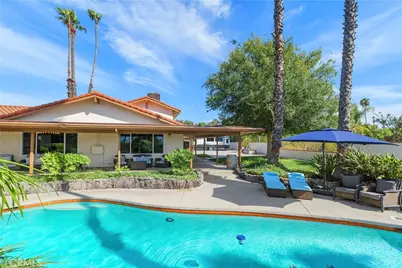 6125 Clarendon Court, Riverside, CA 92506 - Photo 19