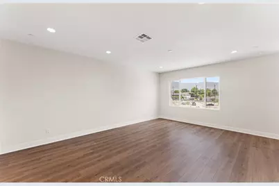 101 Sorrel Court, Burbank, CA 91506 - Photo 5