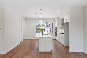 101 Sorrel Ct, Burbank, CA 91506 - Photo 9