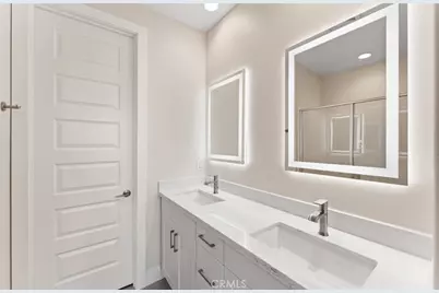 101 Sorrel Court, Burbank, CA 91506 - Photo 23