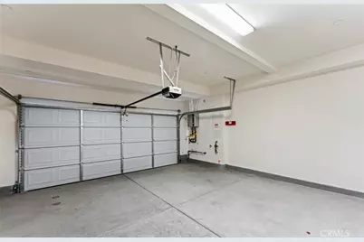 101 Sorrel Court, Burbank, CA 91506 - Photo 31